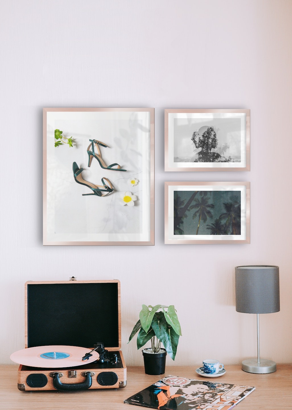 Gallery wall with picture frames in copper in sizes 40x50 and 21x30 with prints "Heels", "Trees and silhouette" and "Palm trees and night sky"
