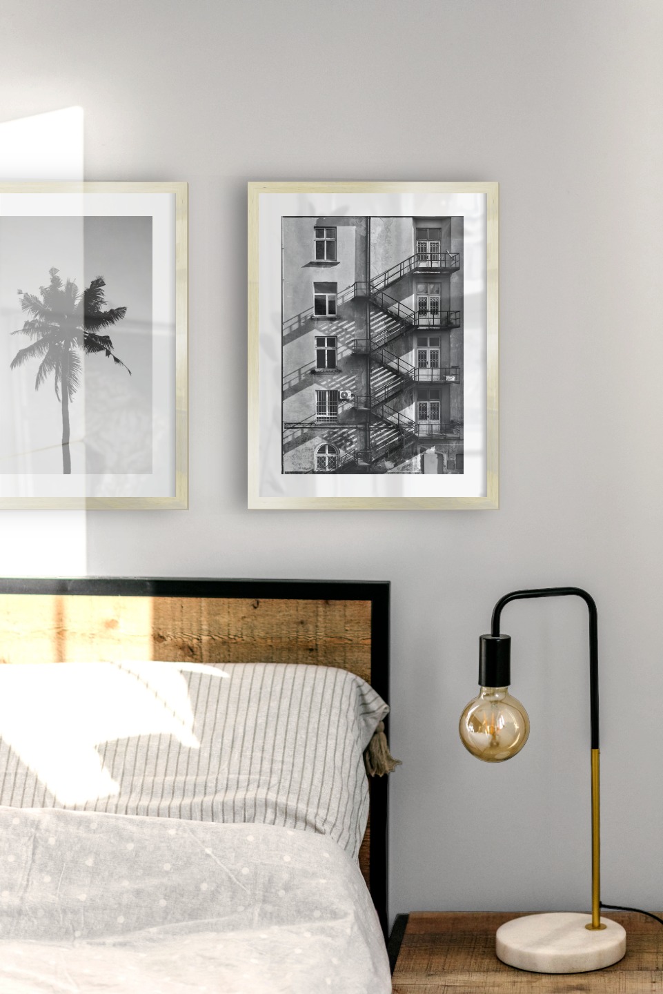 Gallery wall with picture frames in gold in sizes 30x40 with prints "Palm" and "Stairs on the facade"