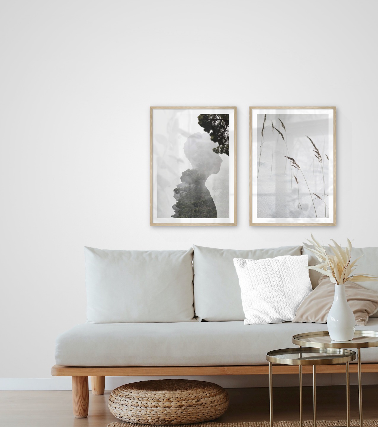 Gallery wall with picture frames in wood in sizes 50x70 with prints "Silhouette and tree" and "Sharp in the snow"