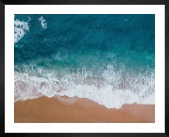 Gallery wall with picture frame in black in size 40x50 with print "Waves on the beach"