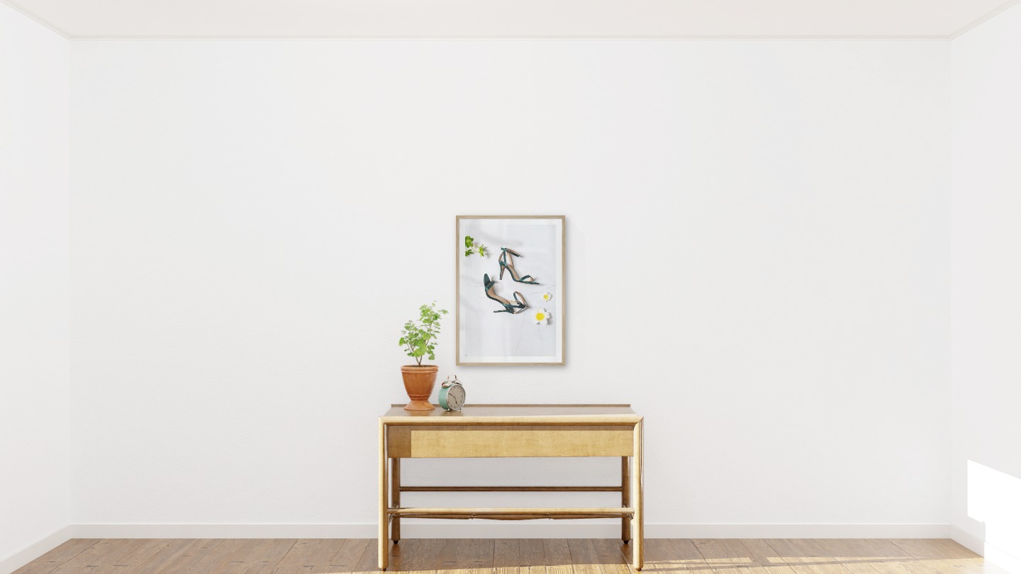 Gallery wall with picture frame in wood in size 50x70 with print "Heels"