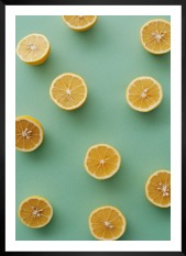 Gallery wall with picture frame in black in size 50x70 with print "Lemons"